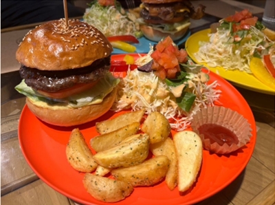 �u���O�i�j��/100����E��100����U�j