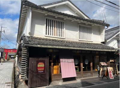 �u���O�i�j��/100����E��100����U�j