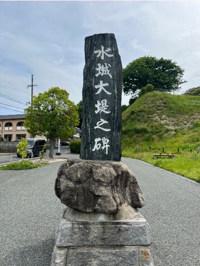 �u���O�i�j��/100����E��100����U�j